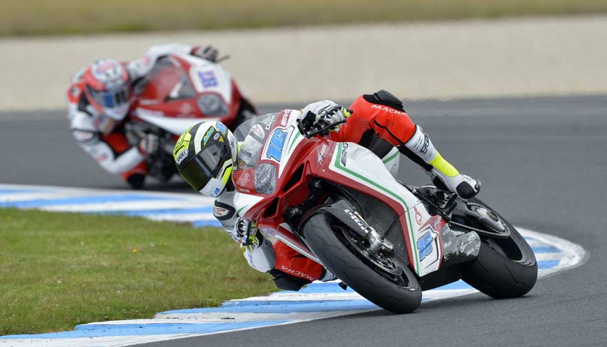 MV Agusta da sogno. Doppietta in Supersport. MV Agusta da sogno. Doppietta in Supersport.
